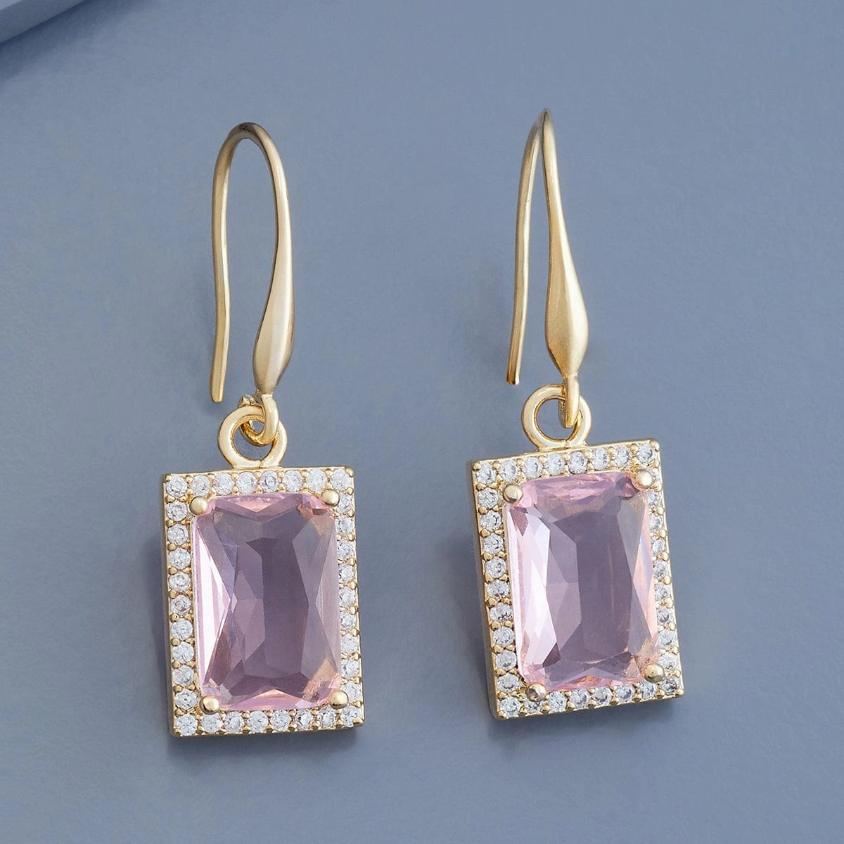Trendy Earring 179192