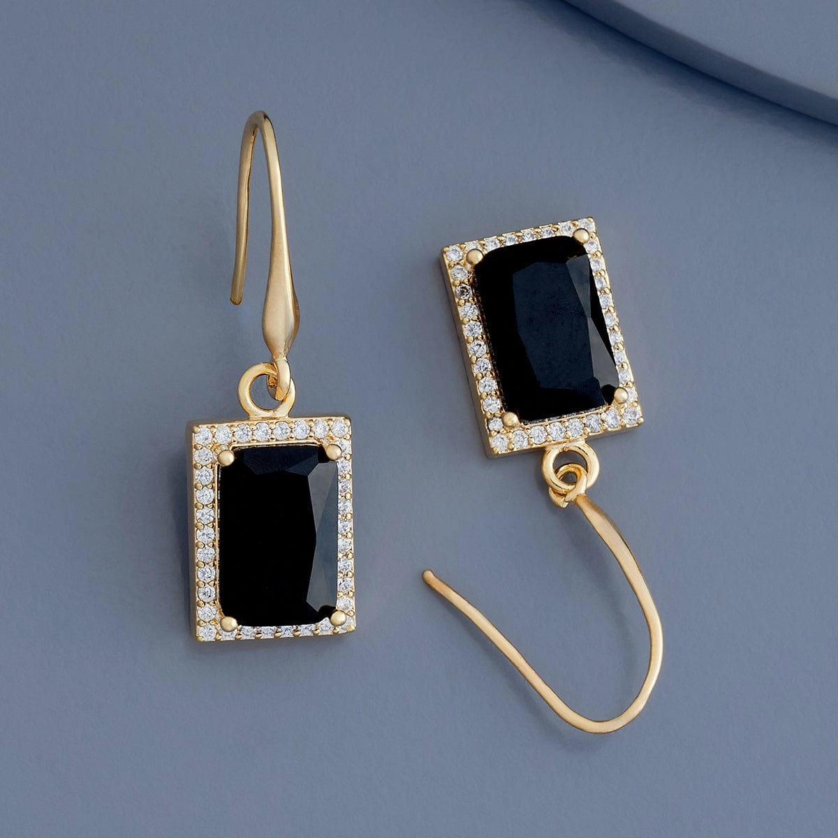 Trendy Earring 179192