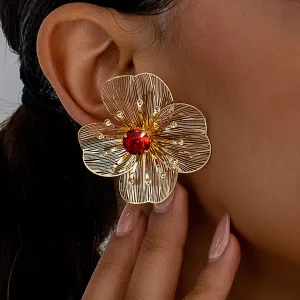 Wholesale 1 Pair French Retro High-end Retro Flower Earrings Daily Commute Valentine's Day Gift