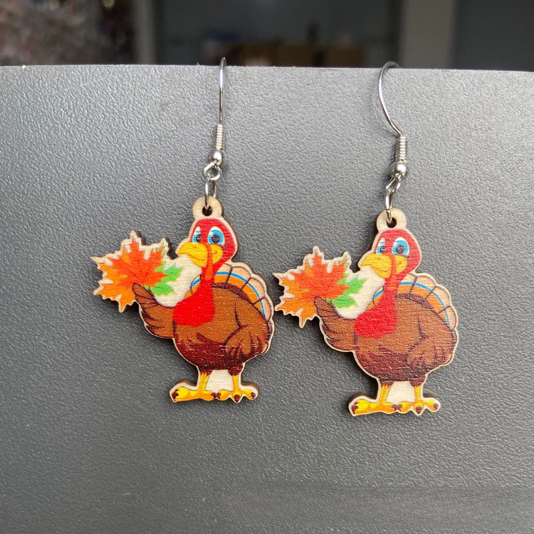 Wholesale 30pcs Thanksgiving Turkey Wooden Earrings Autumn Pizza Turkey Pumpkin Maple Leaf Chinese Restaurant Pendant