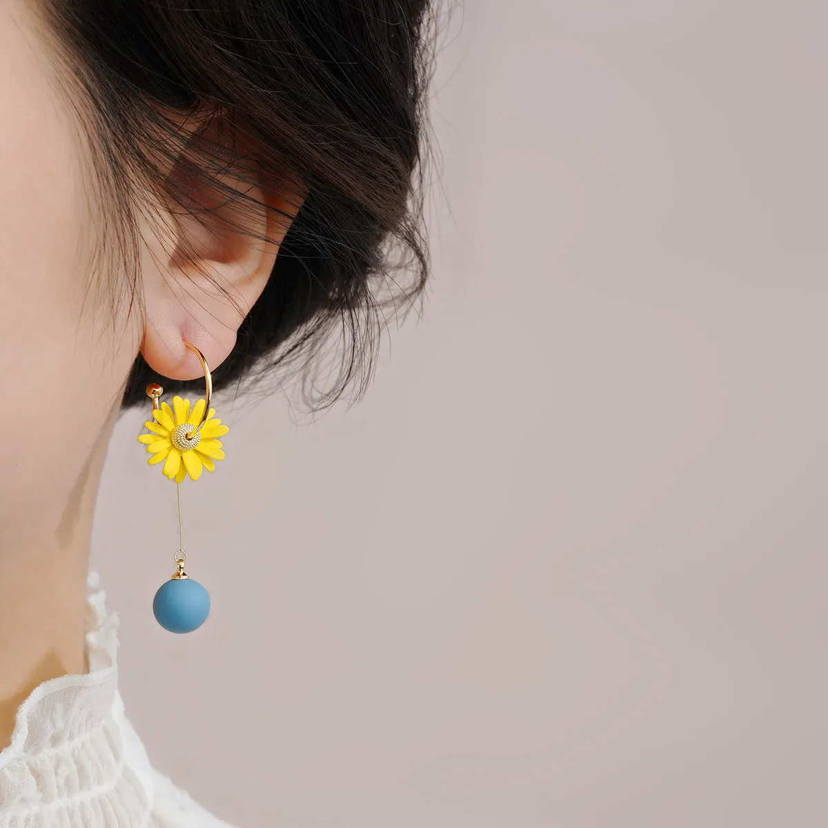 Wholesale 3D Yellow Daisy Long Earrings