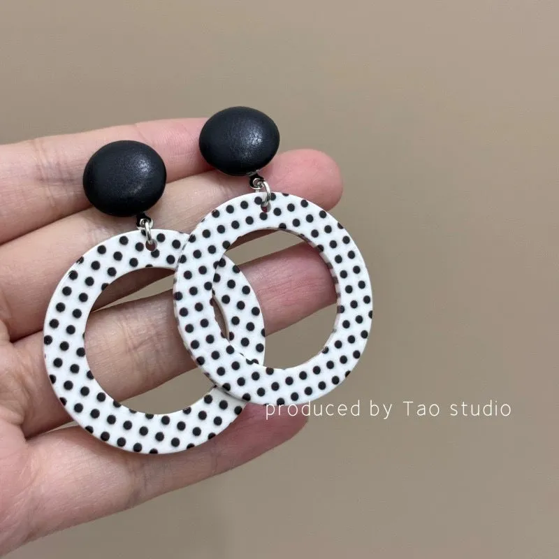 Wholesale 80s retro Hong Kong style earrings