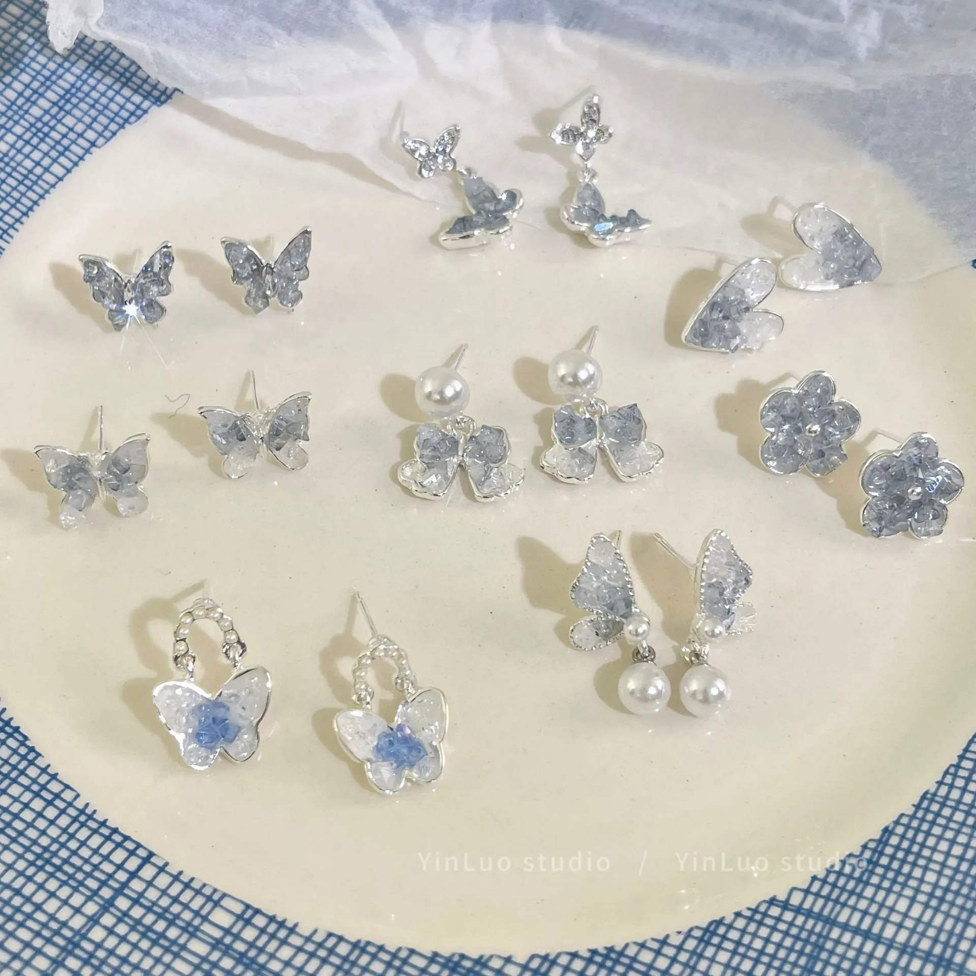 Wholesale 925 Silver Needle Ice Crystal Diamond Stud Earrings