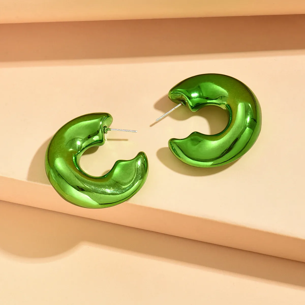 Wholesale all-match c-type big irregular polka dot personality exquisite earrings