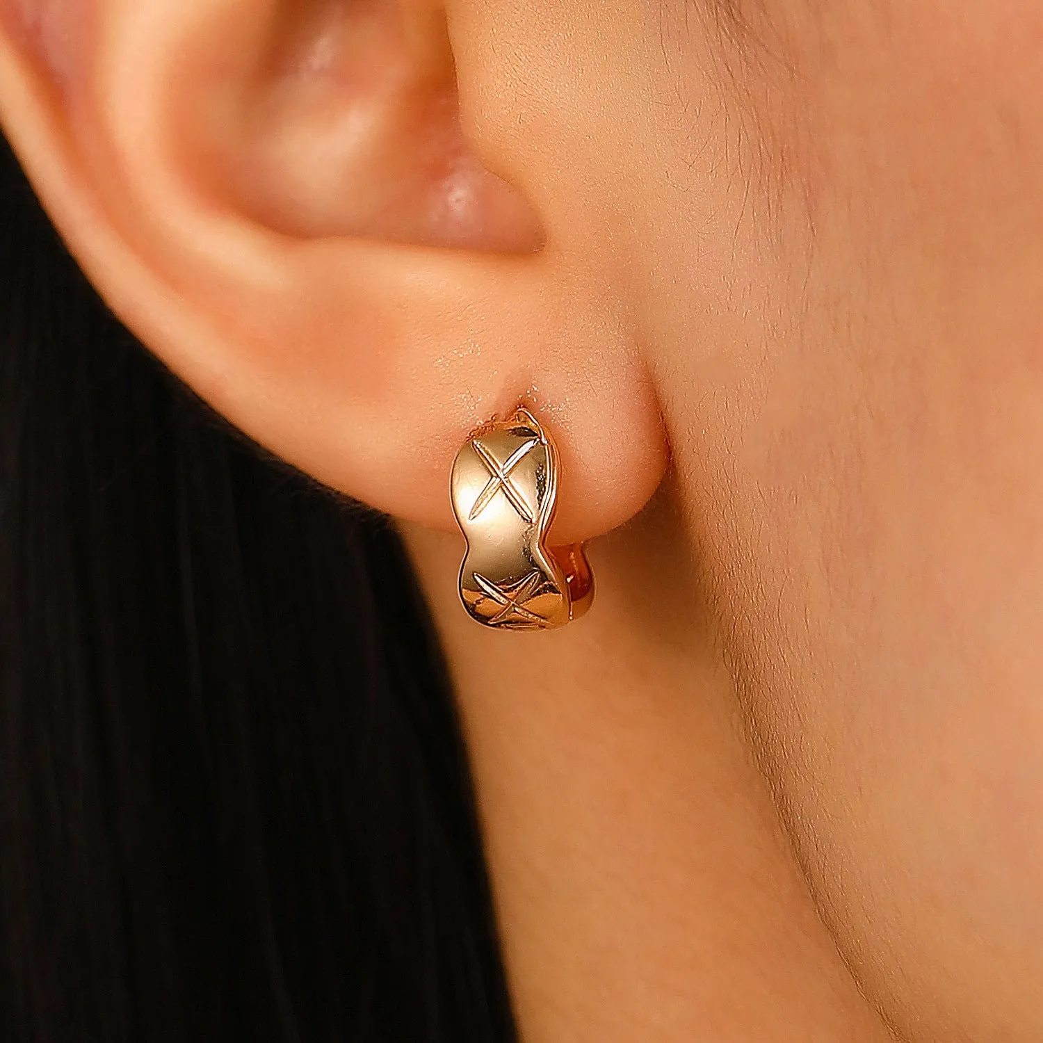 Wholesale Alphanumeric Earrings 8-shaped Earrings