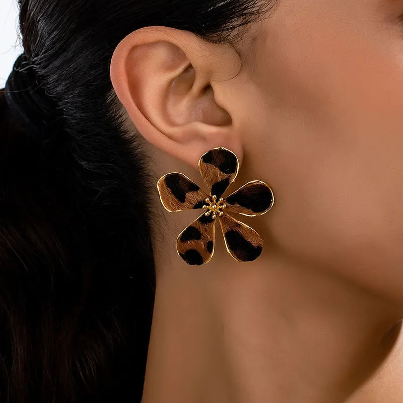 Wholesale Autumn and Winter Plush Leopard Flowerity Unique Design All-match Daily Earrings