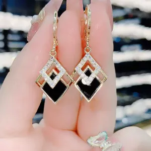Wholesale Black diamond earrings light luxury personality geometric ear buckles