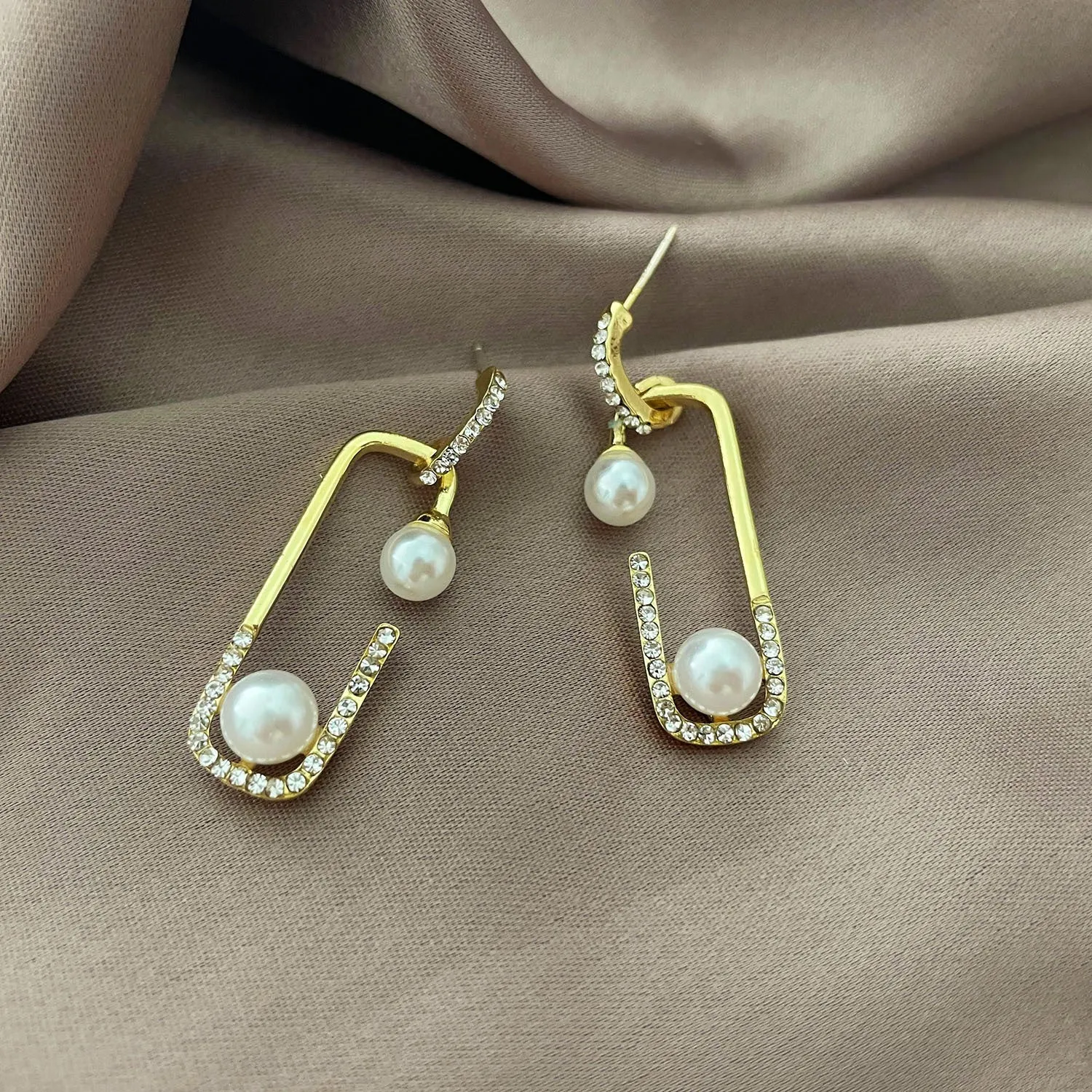 Wholesale Braided Champagne Imitation Pearl Hoop Earrings