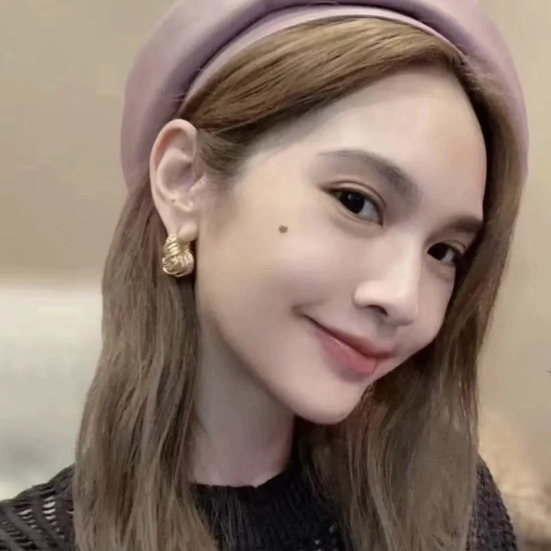 Wholesale Brass 18K real gold plating line U-shaped horn ear buckle niche design fashion star with earrings