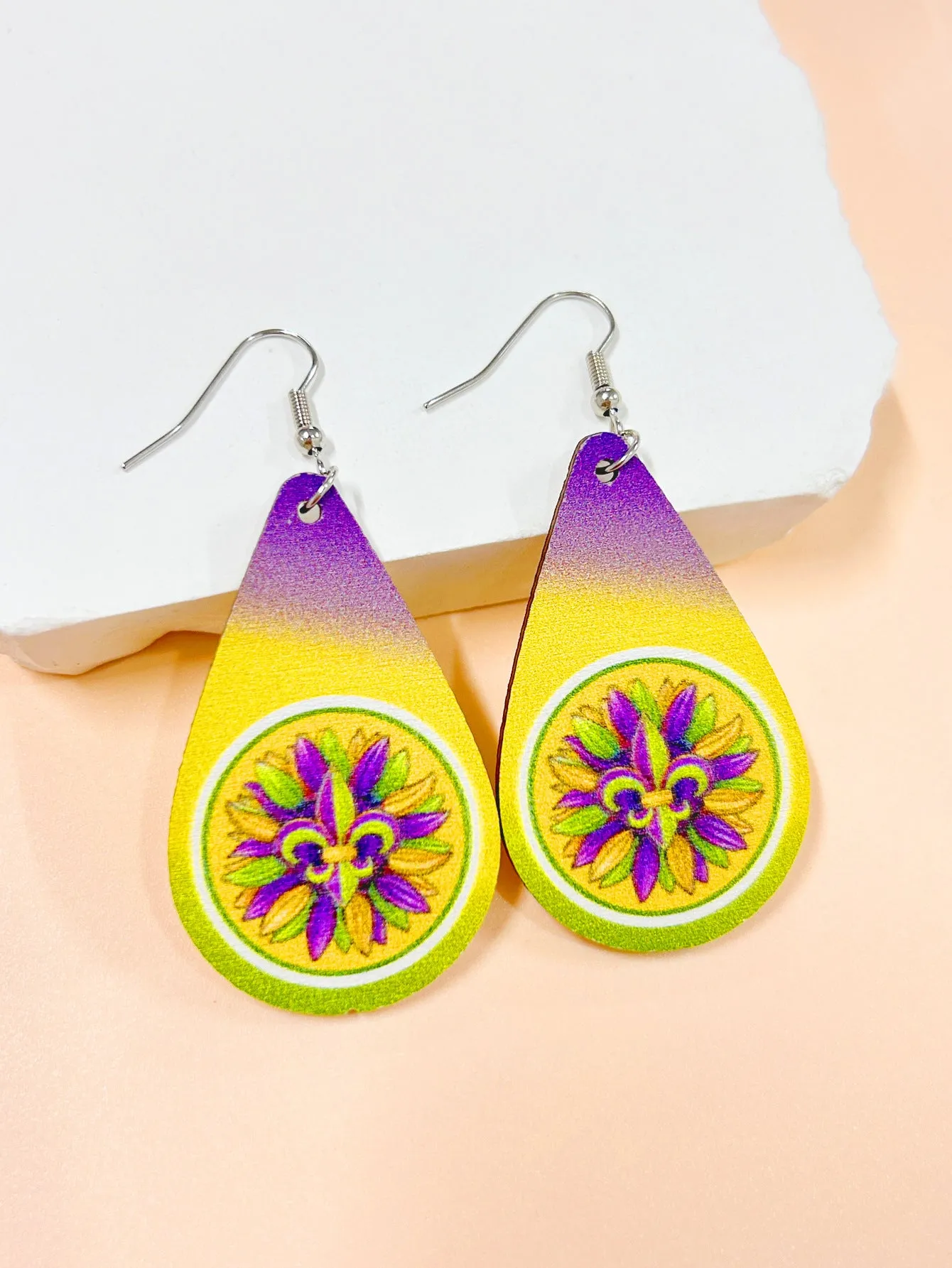 Wholesale Carnival clown mask crown cap lips gradient water drop three-color yak hip hop party earrings