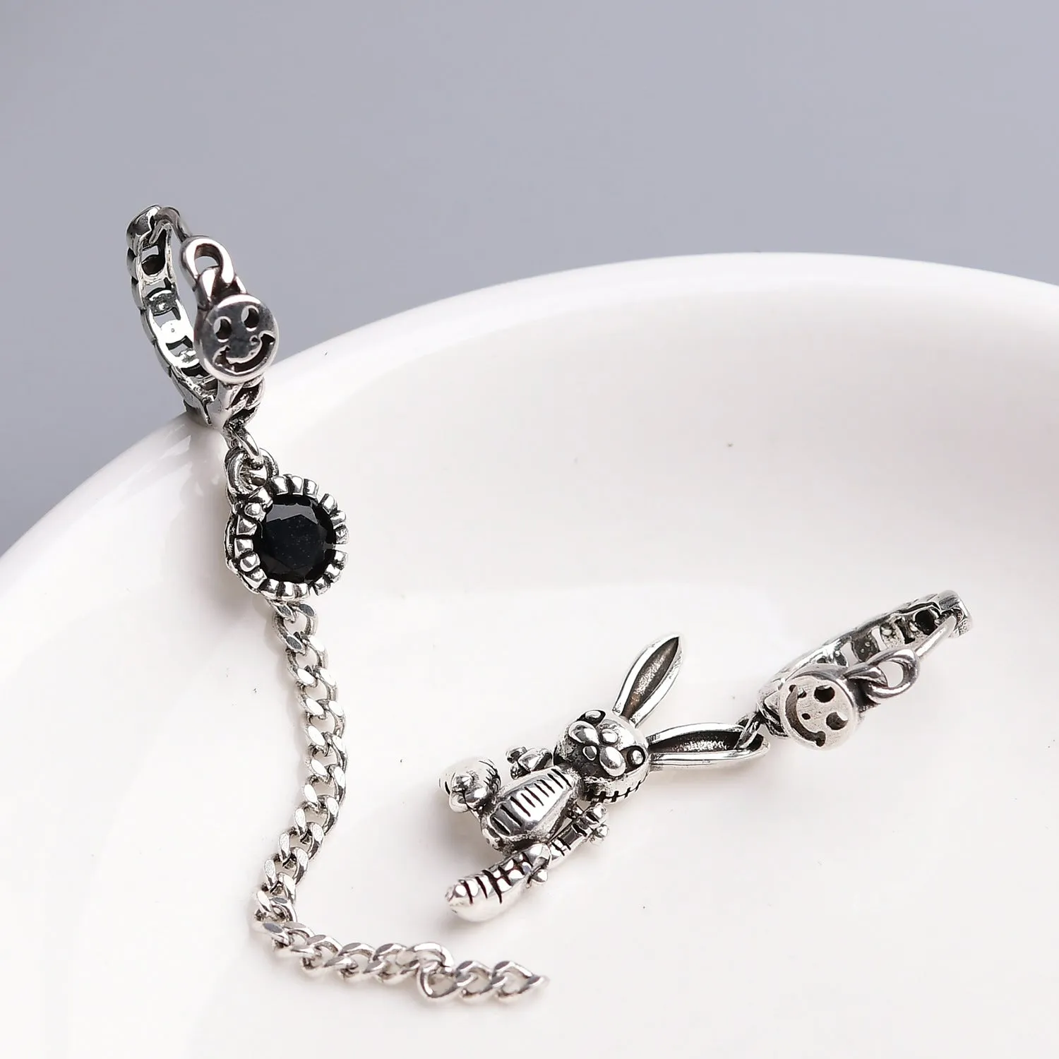 Wholesale Cartoon Asymmetrical Rabbit Tassel Niche Personality Copper Silver Plated Ear Buckle