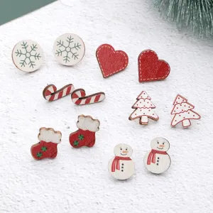 Wholesale Christmas Snowman Christmas Tree Socks Snowflakes Cute Wooden Earrings