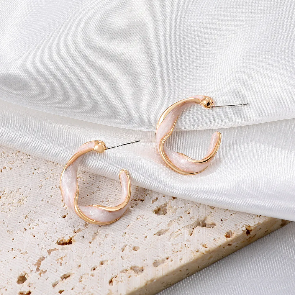 Wholesale color drop oil C-shaped women's fashion temperament niche design geometric earrings