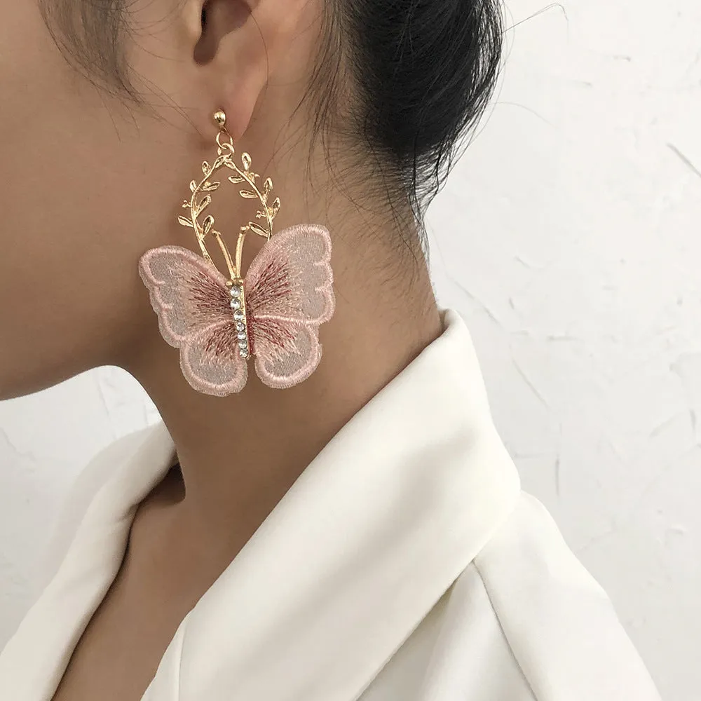 Wholesale Creative Ancient Style Embroidered Lace Butterfly