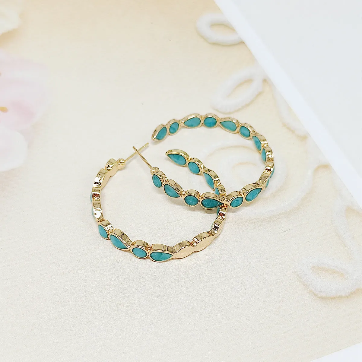 Wholesale creative big C- shaped circle earrings drop-shaped opal earrings