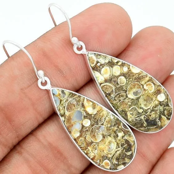 Wholesale Creative Flower Inlaid Purple Diamond Luxury Antique Silver Round Swing Earrings