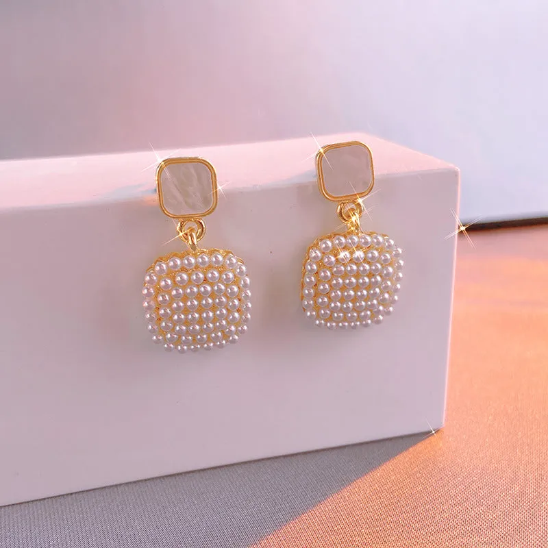 Wholesale Cube Pearl Alloy Earrings