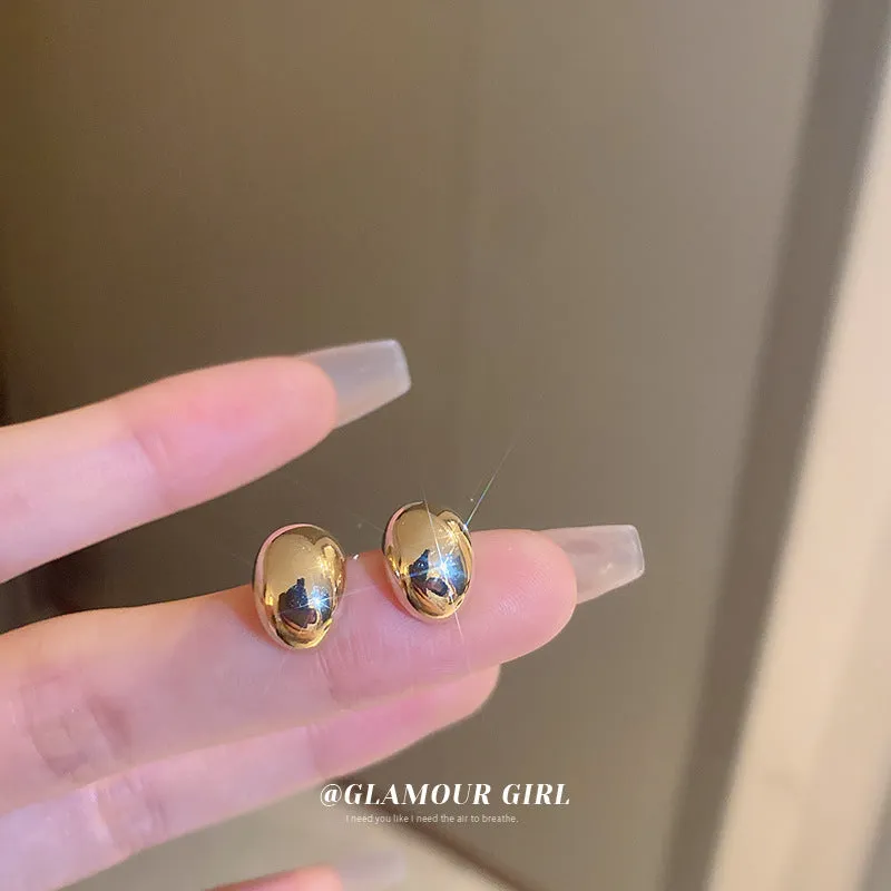 Wholesale Electroplated Bean Metal Earrings