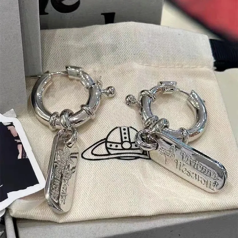 Wholesale Empress Dowager Punk Style Square Hangtag Saturn Letter Earrings Unisex Ear Ring Earrings for Men and Women Tanabata Gift