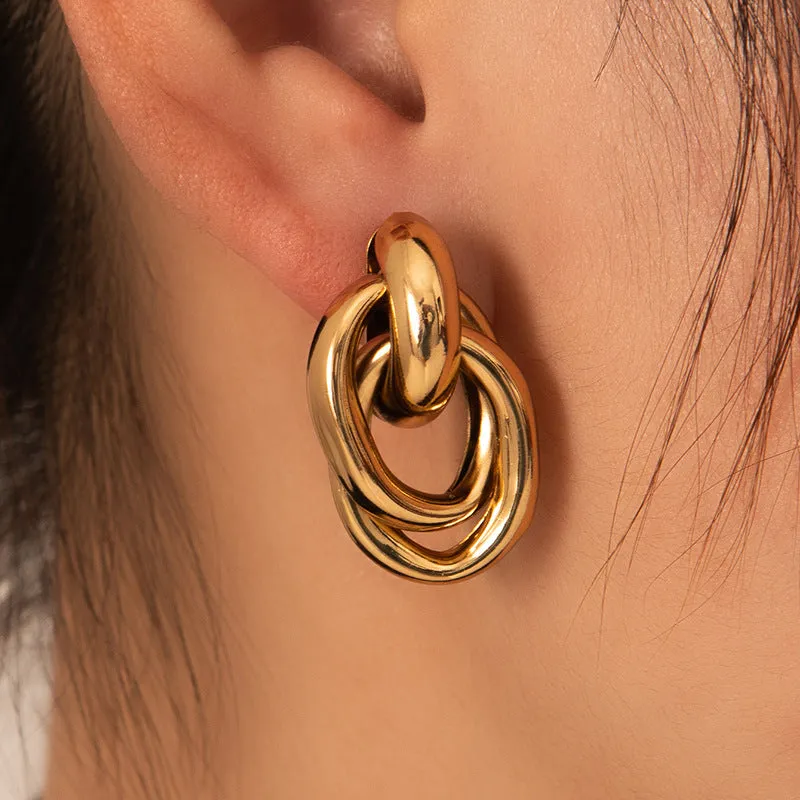 Wholesale Europe and the United States cross-border hot sale titanium steel solid smooth earrings high-end autumn and winter earrings light luxury niche female earrings earrings earbuckle