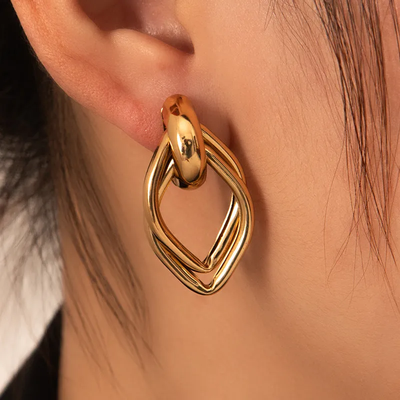Wholesale Europe and the United States cross-border hot sale titanium steel solid smooth earrings high-end autumn and winter earrings light luxury niche female earrings earrings earbuckle