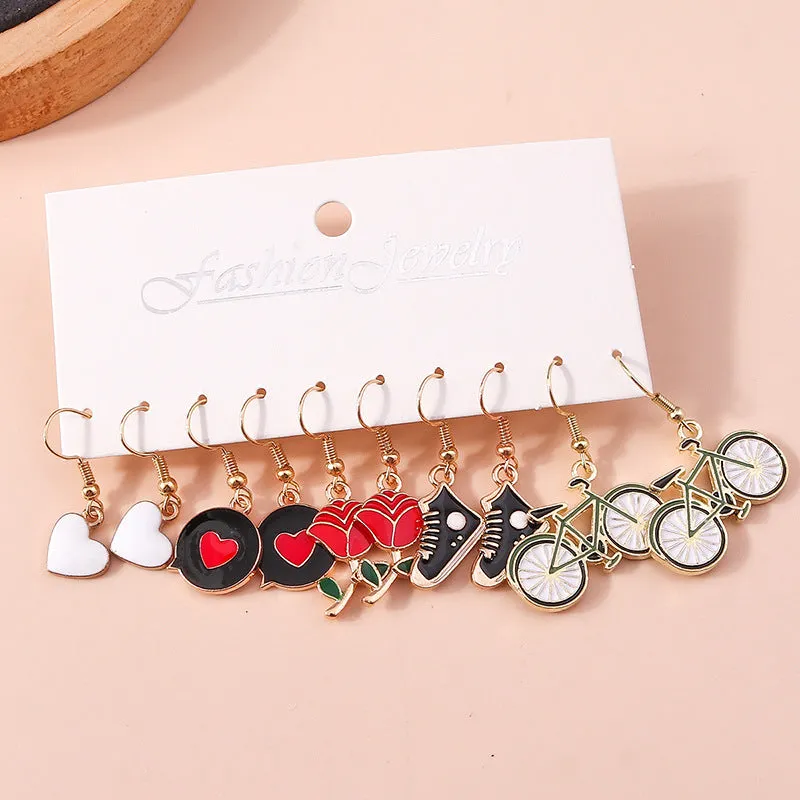 Wholesale Europe and the United States cross-border jewelry elegant fashion flower rose small daisy earrings love unicorn bee earrings