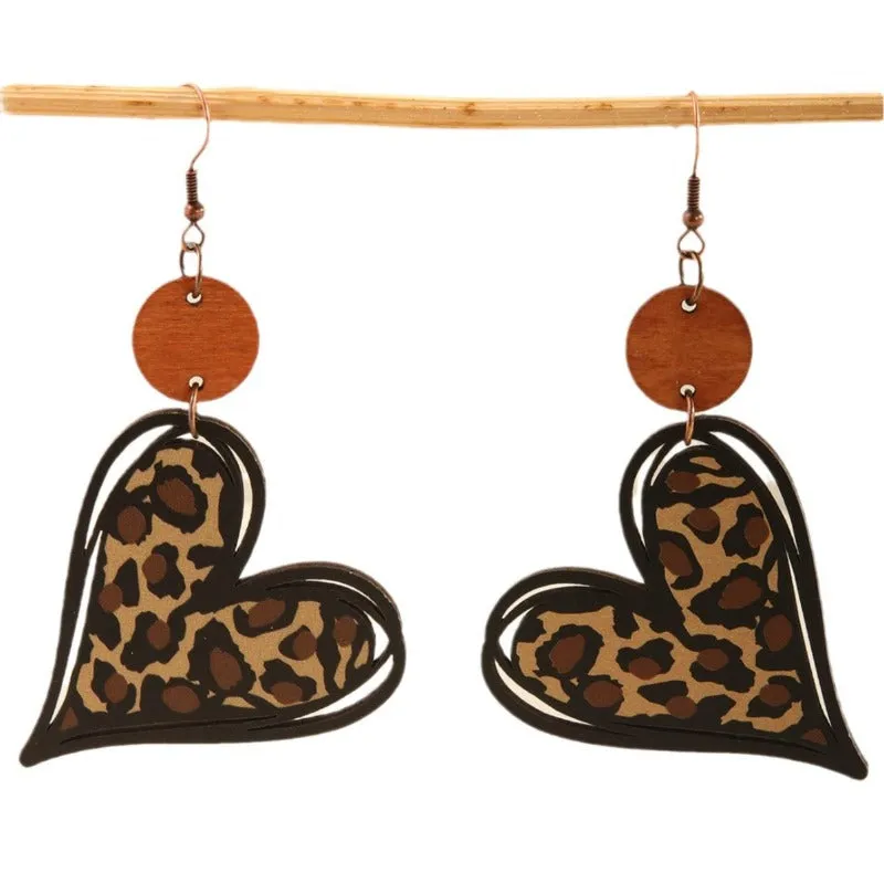 Wholesale European and American Hollow Leopard Print Wooden Heart-shaped Round Wooden Pieces Women's Earrings