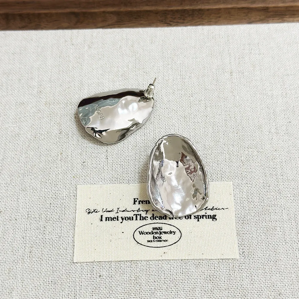 Wholesale European and American retro Valentine's Day metal earrings 925 sterling silver cold style handmade texture silver gold earrings