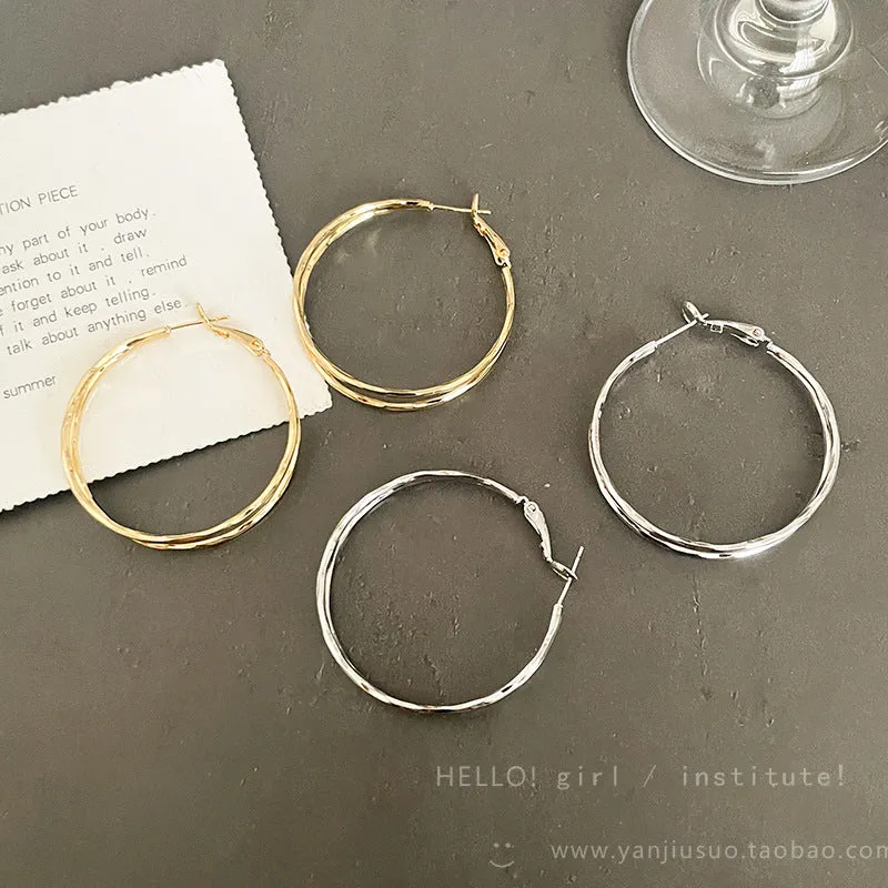 Wholesale Exaggerated hoop earrings light luxury high-end earrings