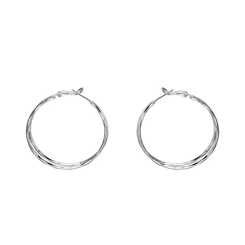 Wholesale Exaggerated hoop earrings light luxury high-end earrings
