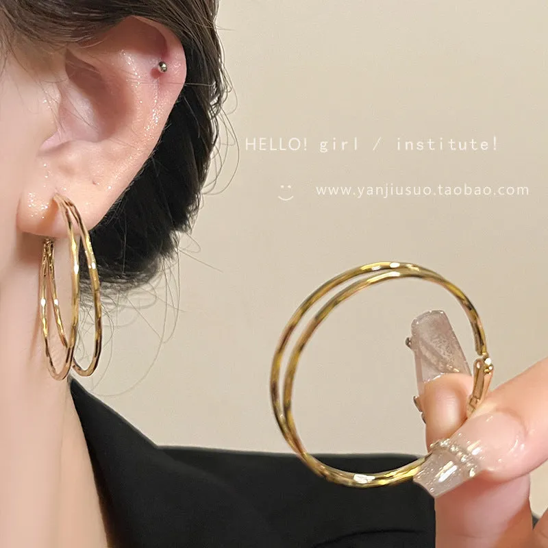 Wholesale Exaggerated hoop earrings light luxury high-end earrings