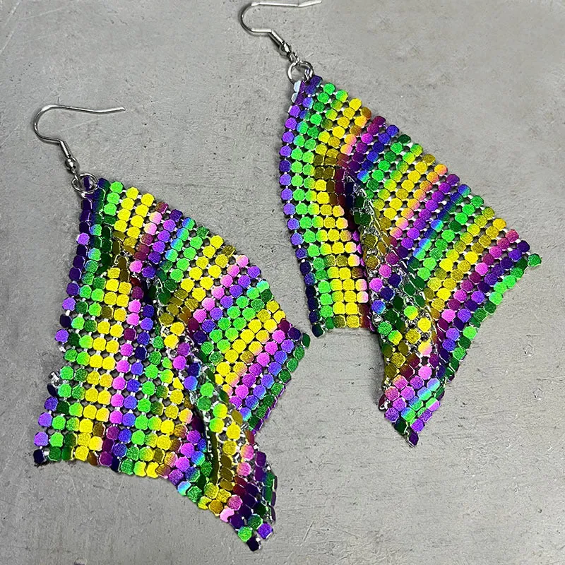 Wholesale Eye-catching and Exaggerated Shiny Gretel Feather Metal Mesh Earrings