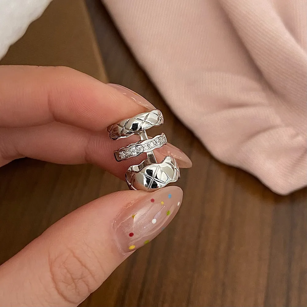 Wholesale Fashion Micro-Inlaid Zirconia Single Ear Cuff