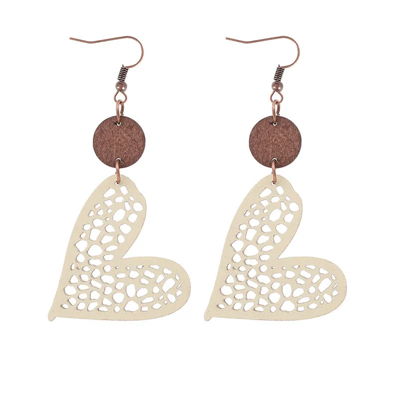 Wholesale Fashion Valentine's Day Heart Wood Hollow Mesh Leather Earrings