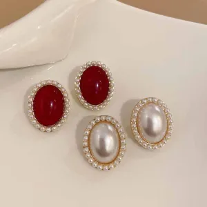 Wholesale French Vintage Simple Pearl Alloy Earrings