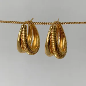 Wholesale Gold-plated spiral twill cool minimalist fashion Earrings