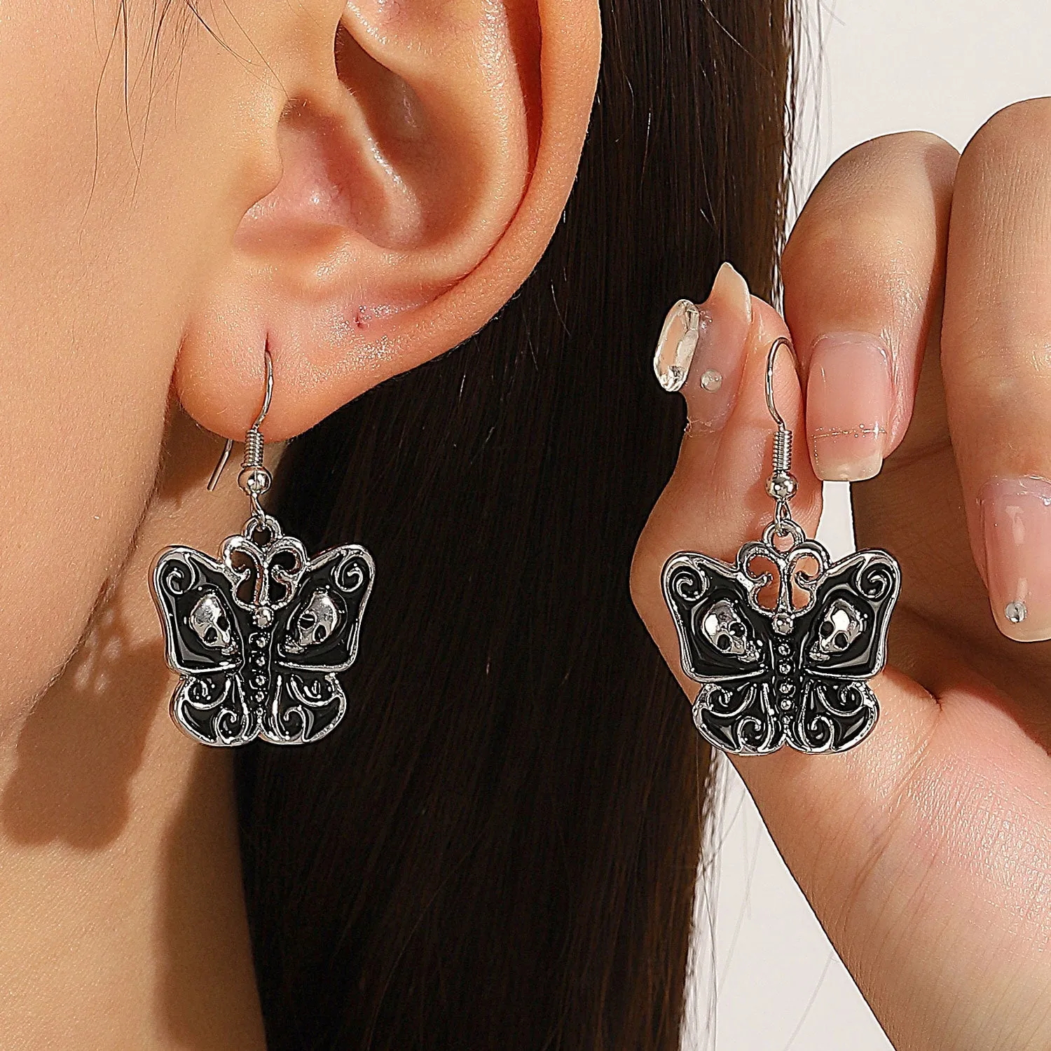 Wholesale Halloween Retro Exaggerated Gothic Horror Skull Heart Alloy Earrings