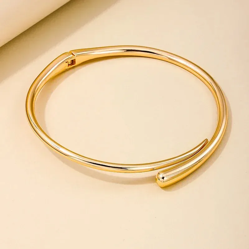 Wholesale heavy metal cold wind punk hip-hop street photographer lady collar necklace