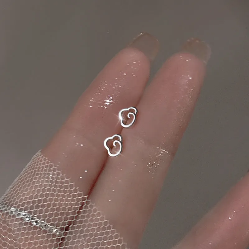 Wholesale High-end Sense Temperament Niche Design 925 Sterling Silver Mini Earrings