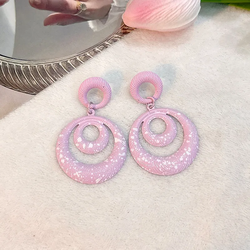 Wholesale  Hot Sale Color Geometric Circle Earrings Women Alloy Spray Paint Exaggerated Earrings Fashion Creative Spot Earrings