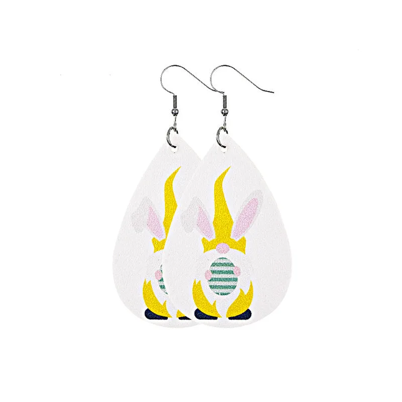 Wholesale leather St. Patrick's dwarf hooded leather leather earrings