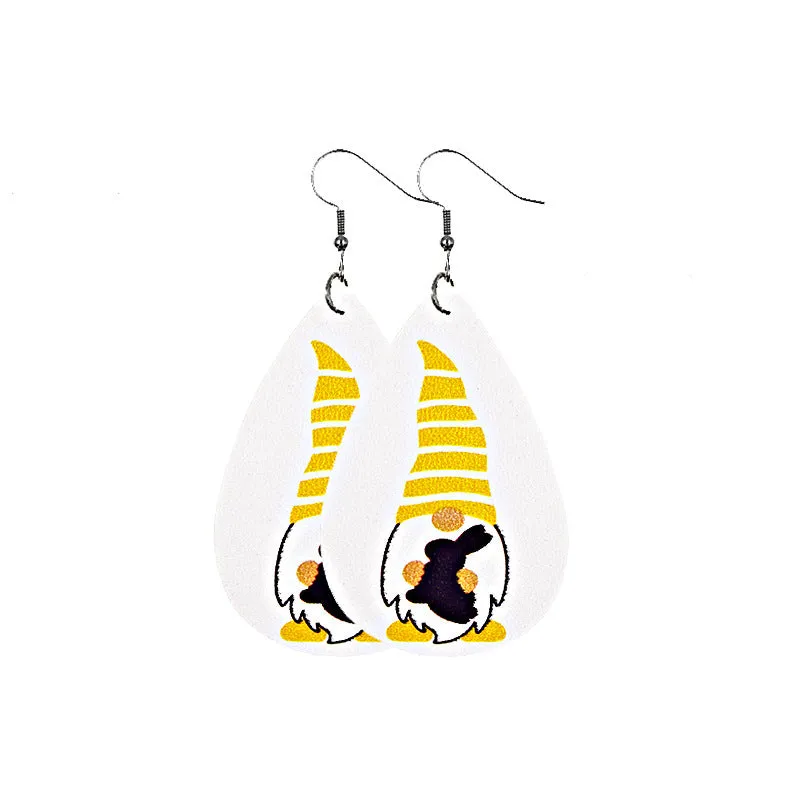 Wholesale leather St. Patrick's dwarf hooded leather leather earrings
