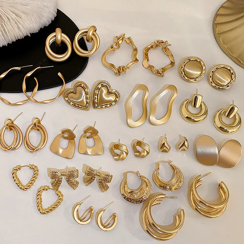 Wholesale light luxury alloy silver needle earrings
