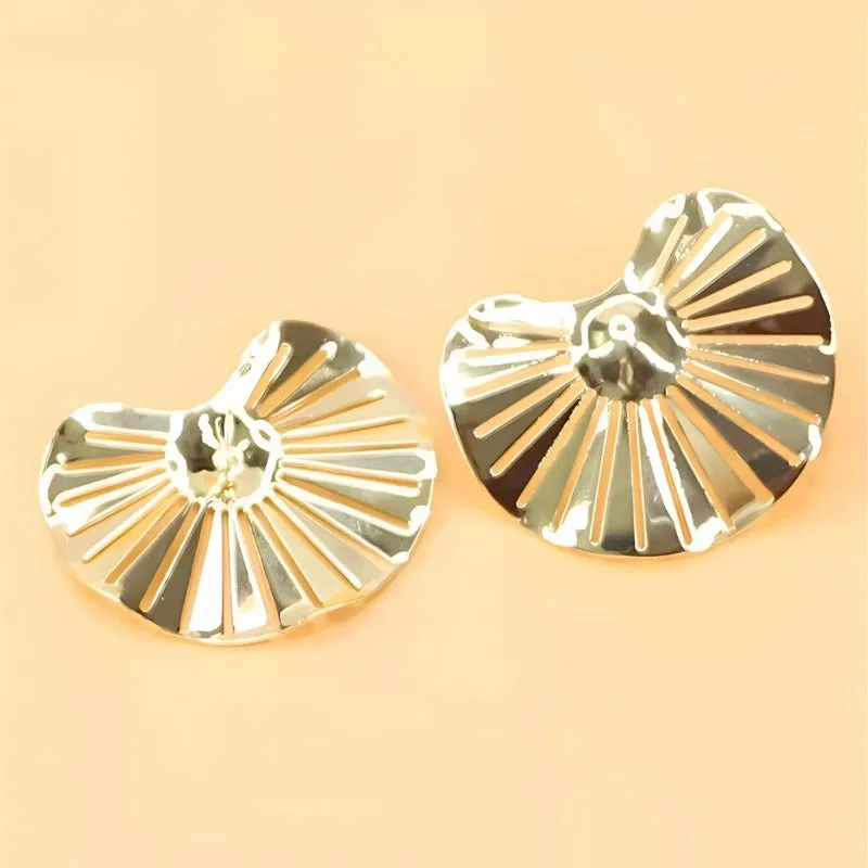 Wholesale Metal Fashion Personality Light Luxury Atmosphere Versatile Geometric Lotus Leaf Shaped Hollow Tassel Earrings