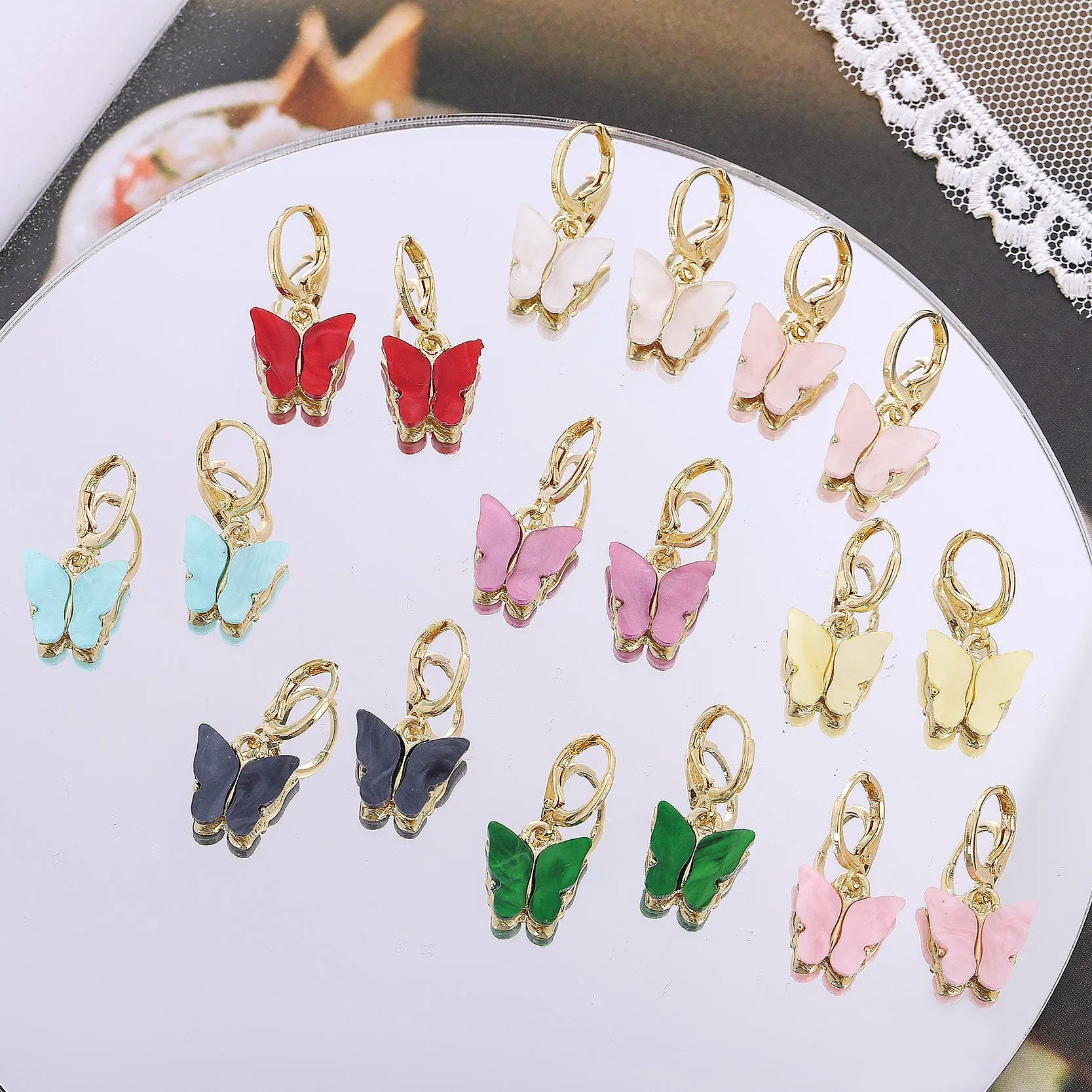 Wholesale New Earrings Fashion Color Acrylic Butterfly Small Fresh Earrings