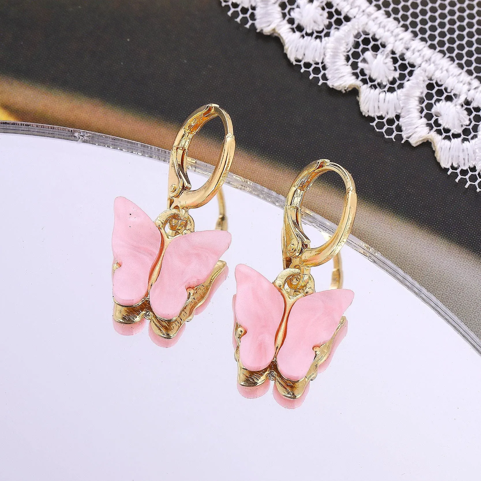 Wholesale New Earrings Fashion Color Acrylic Butterfly Small Fresh Earrings
