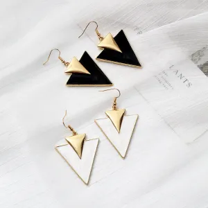 Wholesale New Women's Popular Fashion Inverted Triangle Black Temperament Alloy Earrings