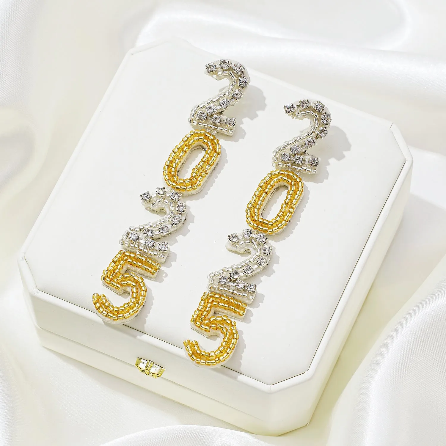 Wholesale New Year's Diamond-encrusted Number 2025 Temperament Rice Bead Earrings