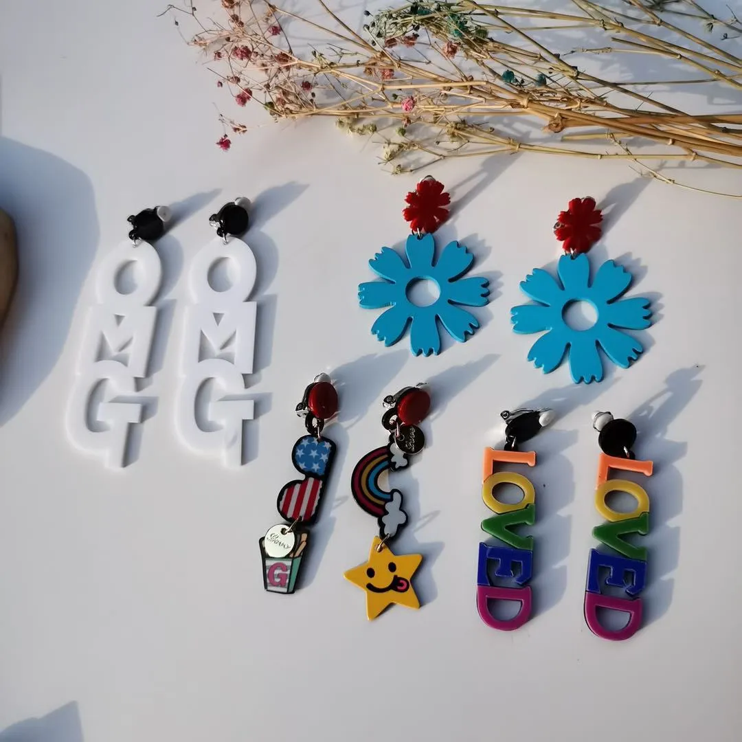 Wholesale No-piercing Acrylic Smiley Face Cartoon Cute Ear Clip