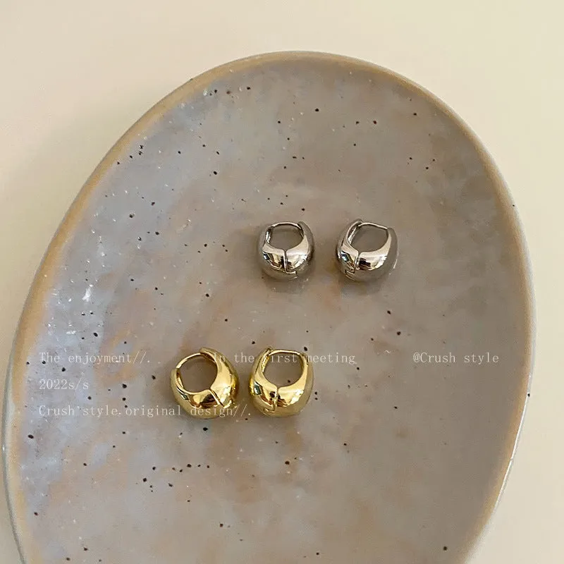 Wholesale Retro Metal Earrings Women's High-end Light Luxury Simple Gold Earrings